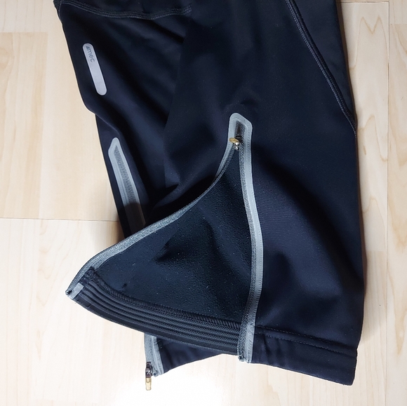 MEC Black Athletic Outdoors Leggings - Picture 6 of 11